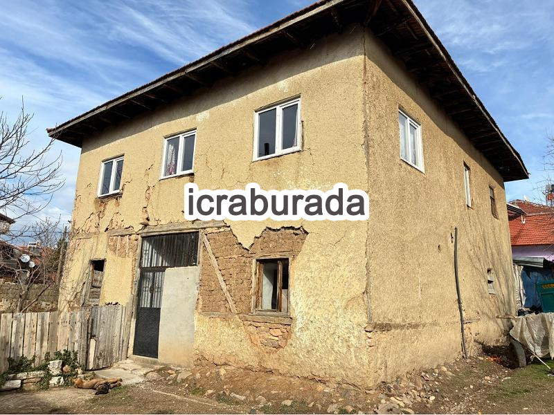 icralık  m2 Kargir Uşak Banaz Banaz
