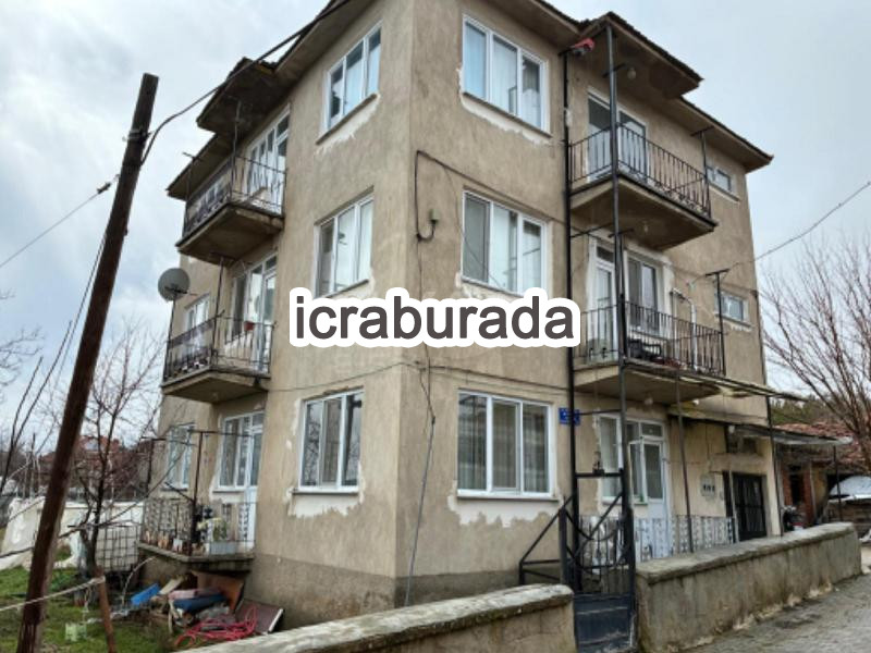 icralık  m2 Mustakil Ev Uşak Banaz Banaz