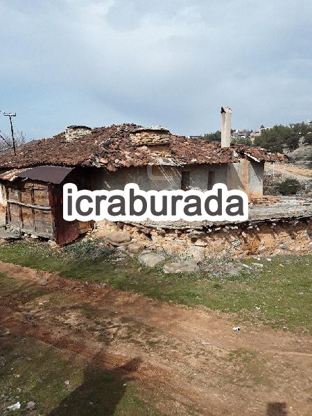 icralık  m2 Kargir Uşak Merkez Çinarcik