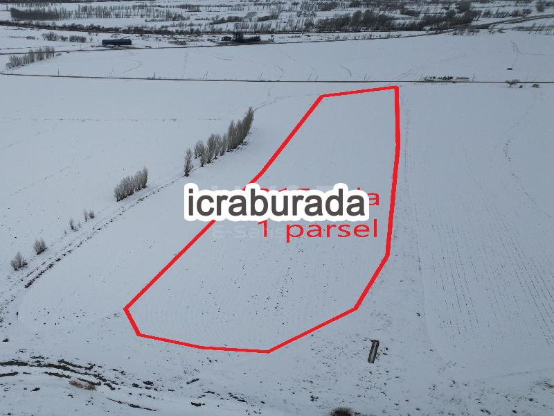 icralık  m2 Tarla Bayburt Merkez Konursu