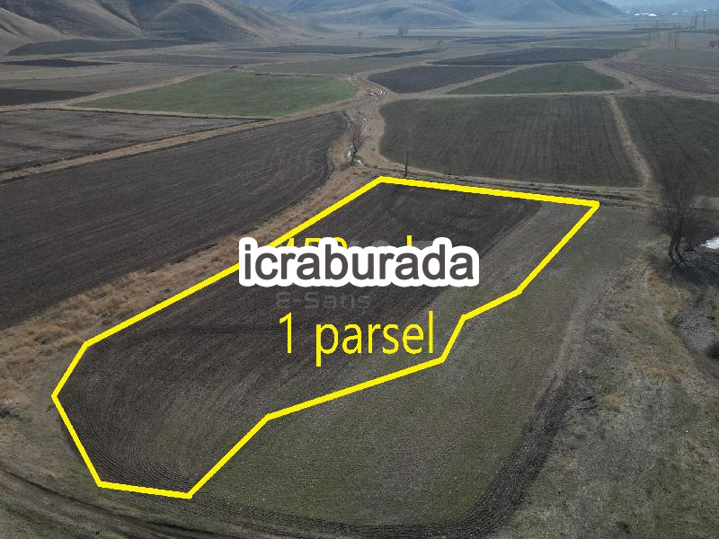 icralık  m2 Tarla Bayburt Demirözü Kalecik