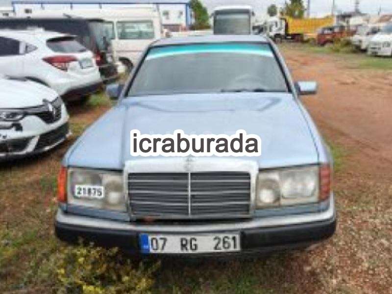 icralık Benz  260E  Otomobil Belirtilmedi Belirtilmedi Belirtilmedi