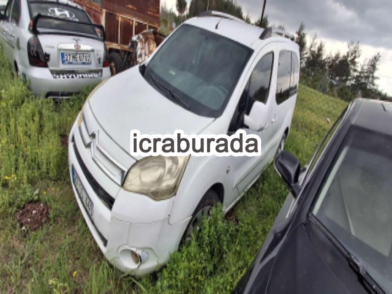 icralık Citroen Berlingo combi Kamyonet Osmaniye Merkez Merkez