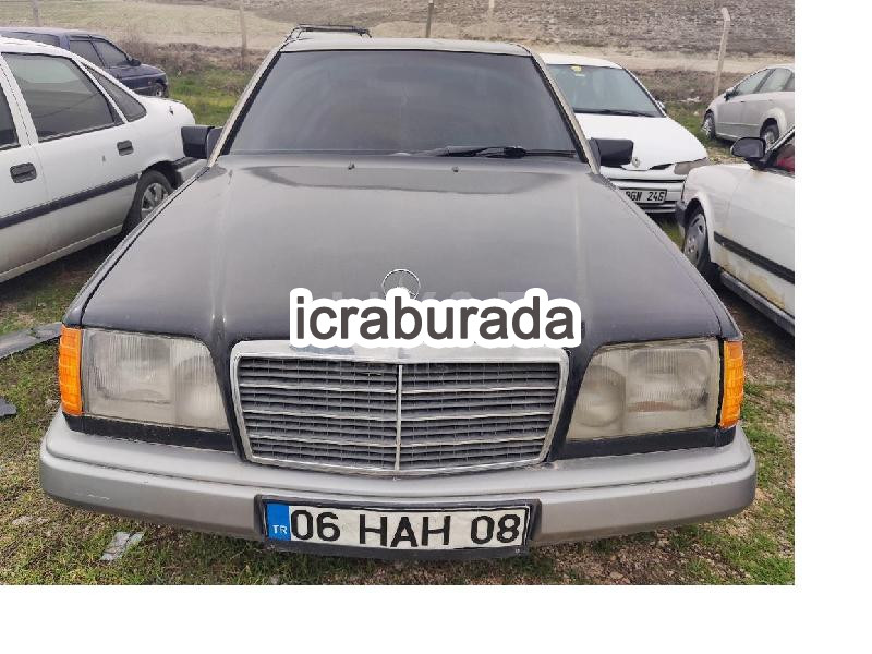 icralık Benz  E 200  Otomobil Belirtilmedi Belirtilmedi Belirtilmedi