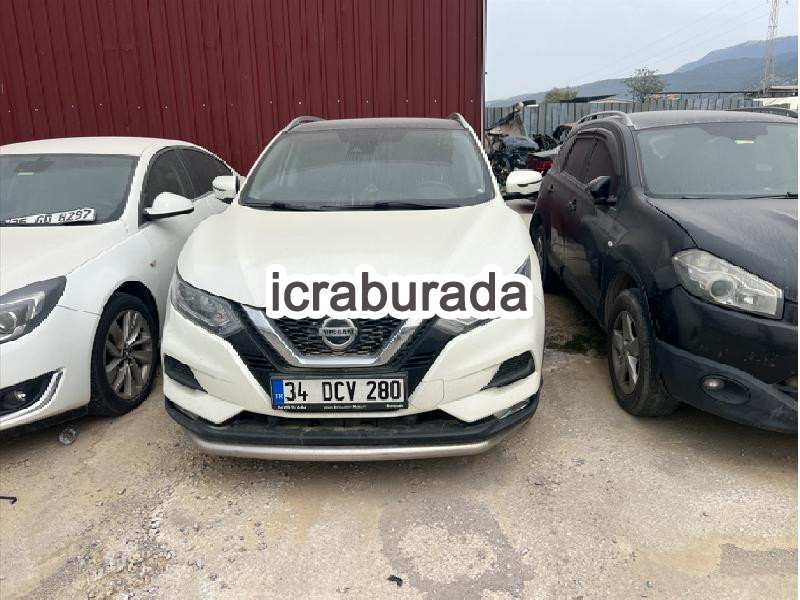 icralık Nissan QASHOAI 1.5 Otomobil İzmir Konak Konak
