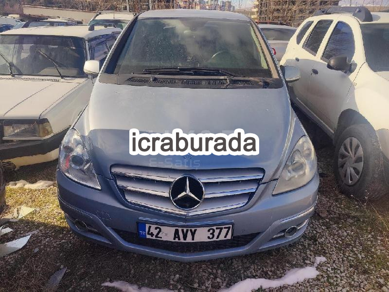 icralık Benz  245  Otomobil Belirtilmedi Belirtilmedi Belirtilmedi