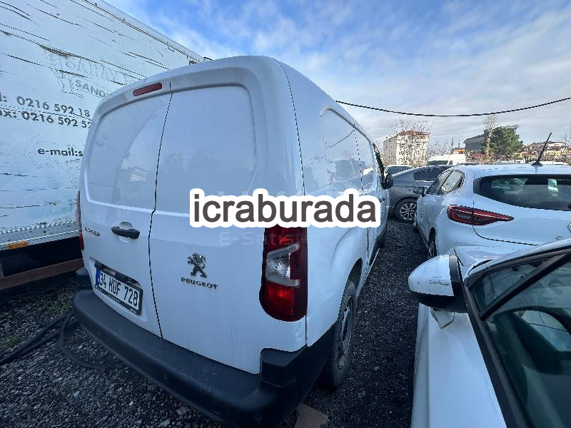 icralık Peugeot  Kamyonet Belirtilmedi Belirtilmedi Belirtilmedi