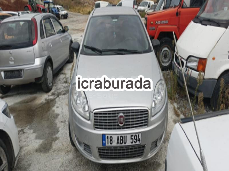 icralık Fiat 4 ACTIVE  Otomobil Belirtilmedi Belirtilmedi Belirtilmedi