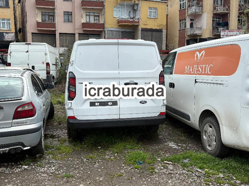 icralık Ford  Ford Transit Custom Marka  Kamyonet Belirtilmedi Belirtilmedi Belirtilmedi