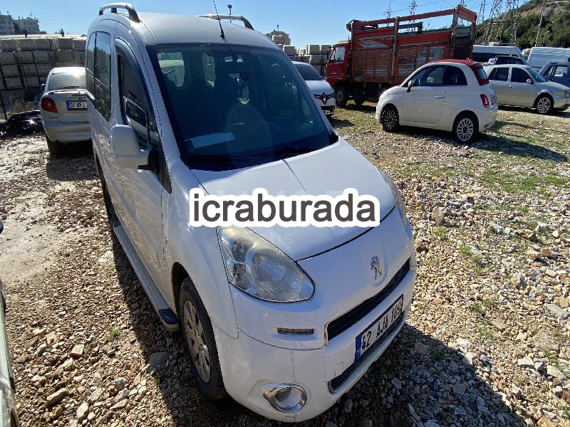 icralık Peugeot  Kamyonet Belirtilmedi Belirtilmedi Belirtilmedi