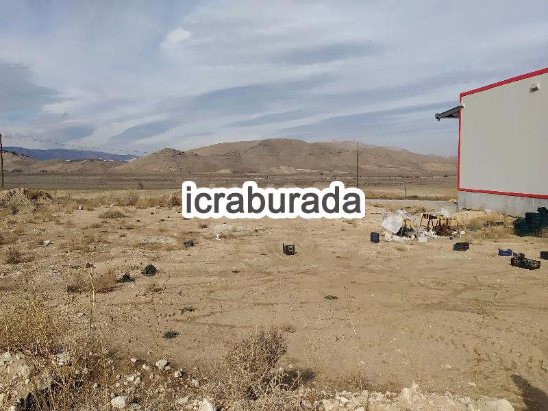 icralık  m2 Tarla Burdur Karamanlı Kayali