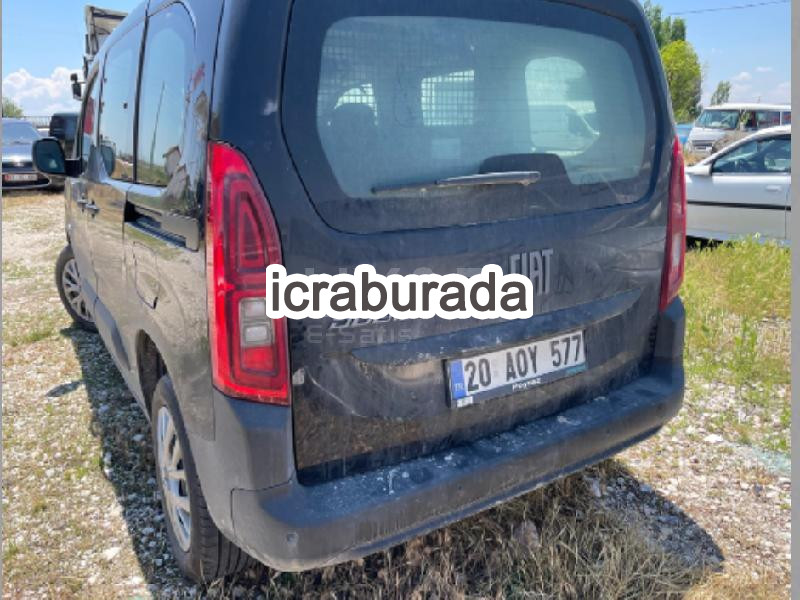 icralık Fiat  E - Combi Easy 1.5 100 BLUEHDI  Kamyonet Belirtilmedi Belirtilmedi Belirtilmedi