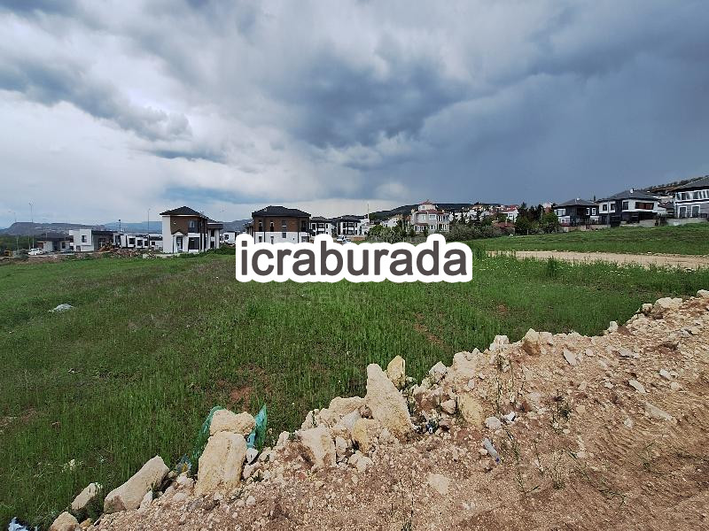 icralık  m2 Arsa Sivas Merkez Esenyurt
