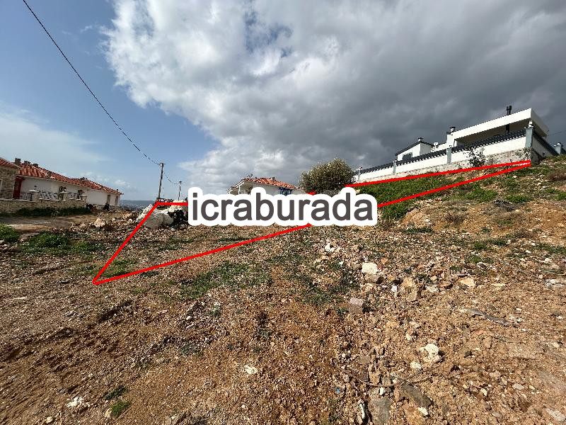 icralık  m2 Arsa İzmir Foça Gerenköy