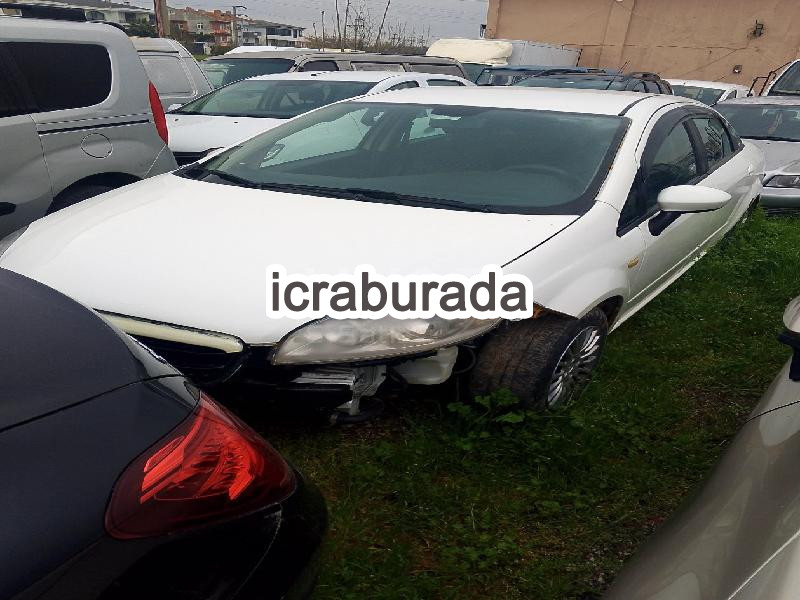 icralık Fiat  323  Otomobil Belirtilmedi Belirtilmedi Belirtilmedi
