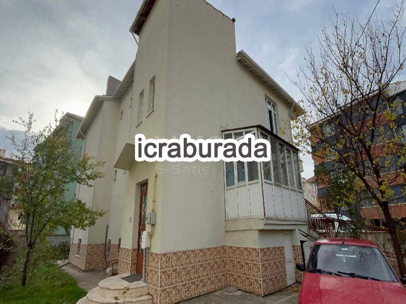 icralık  m2 Arsa Eskişehir Odunpazarı Emek