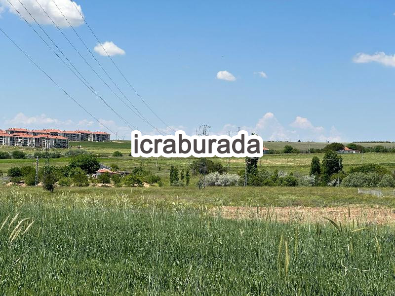icralık  m2 Arsa Kırşehir Mucur Solakli