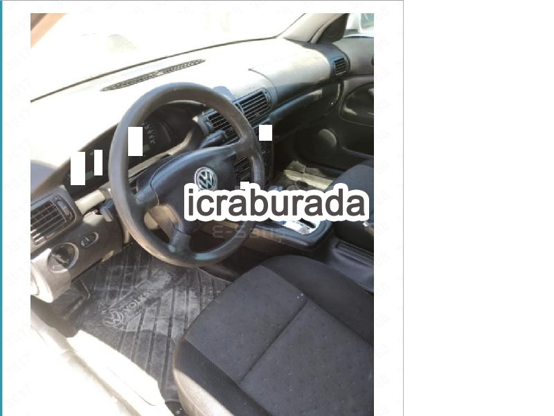 icralık Volkswagen  PASSAT 1.8  Otomobil Belirtilmedi Belirtilmedi Belirtilmedi