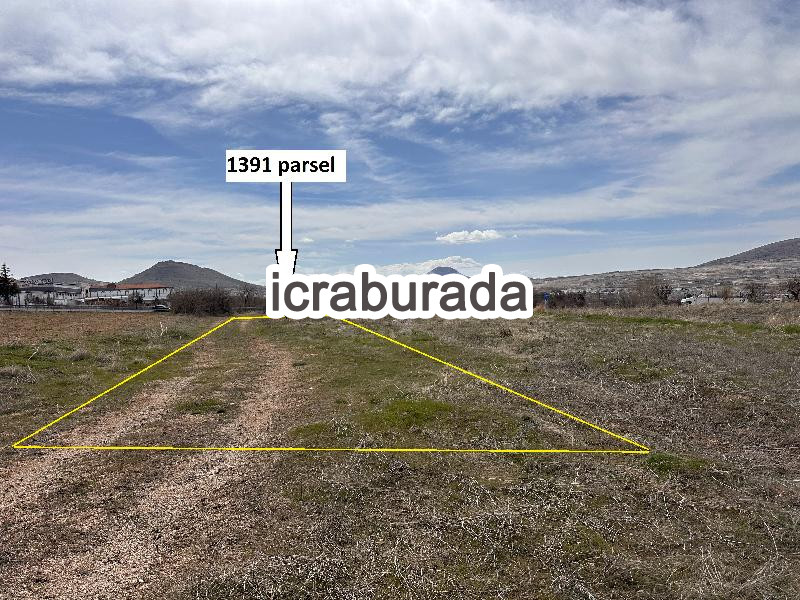 icralık  m2 Tarla Nevşehir Merkez Uçhisar